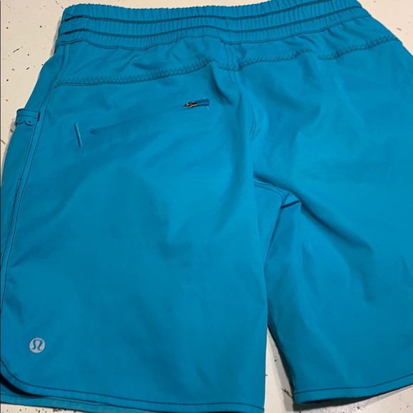Lululemon shorts 4 aqua blue boardshorts - Picture 3 of 6